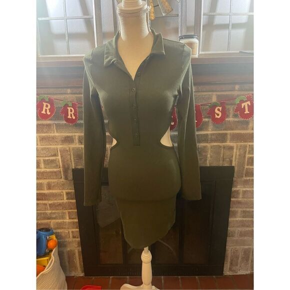 Urban Outfitters Dresses & Skirts - Urban Outfitters - Cutout Bodycon Ribbed Dress Moss size S